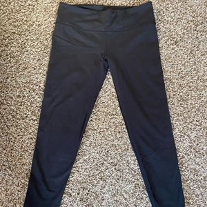 Victoria’s Secret Sport Leggings *Short